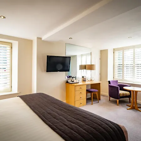 Townhouse 4*