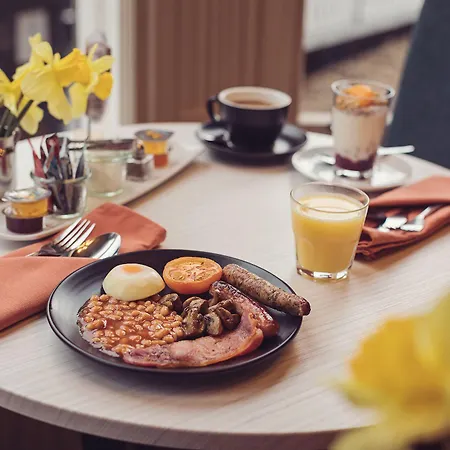Townhouse 4* آمبيلسايد