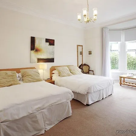 Townhouse Pensionat 4*