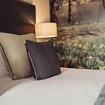 Townhouse 4*