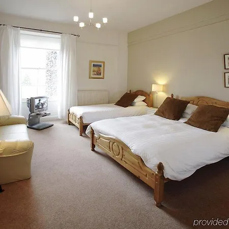 Hotel Lakes 3*